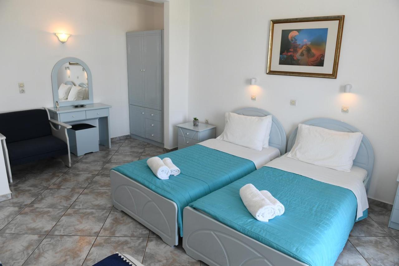 Mimis Apartments Кефалос Екстериор снимка