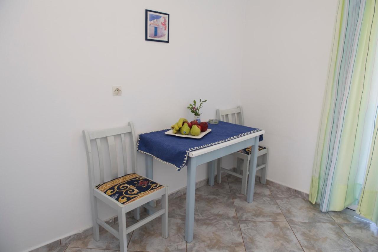 Mimis Apartments Кефалос Екстериор снимка