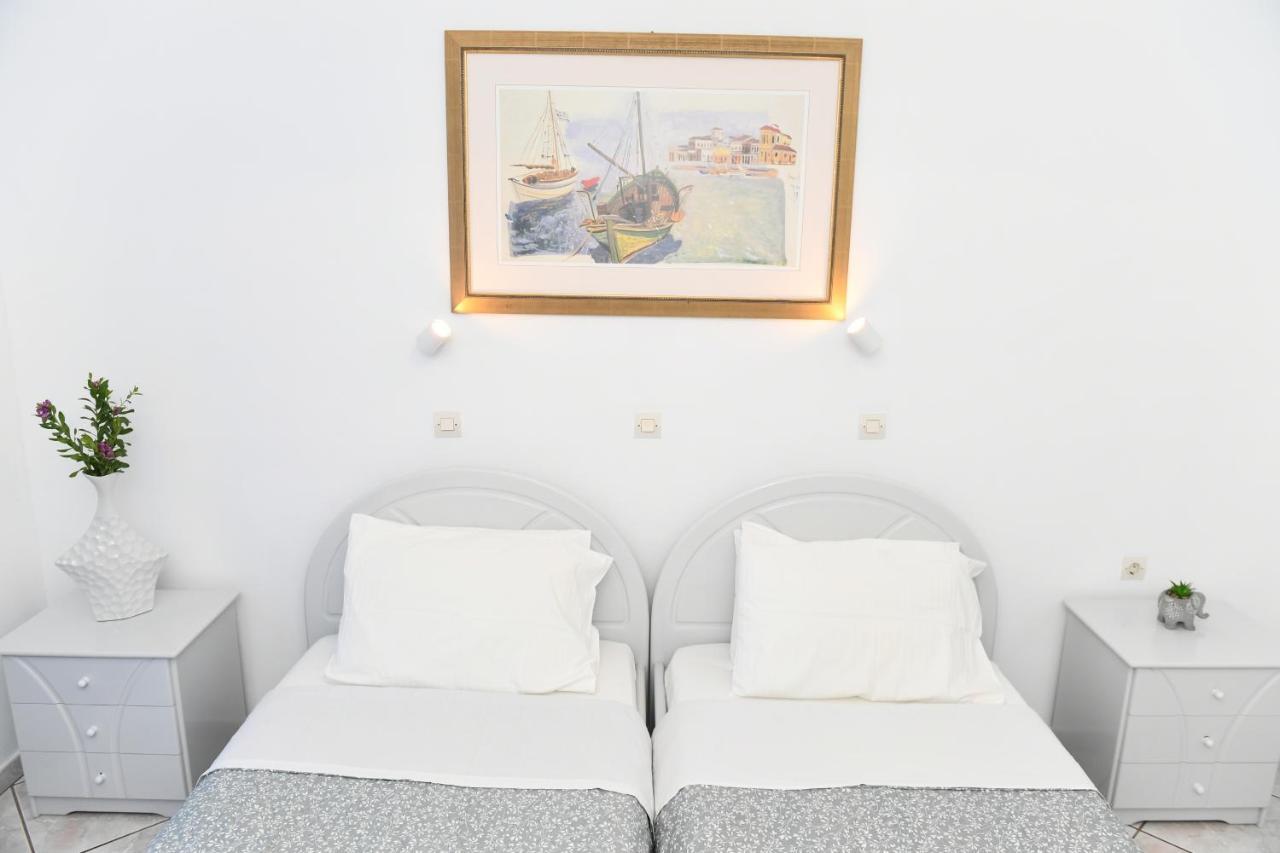 Mimis Apartments Кефалос Екстериор снимка